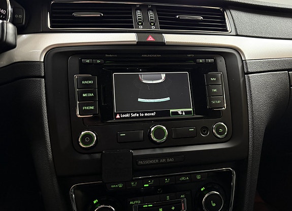 Skoda Superb 15 of 19