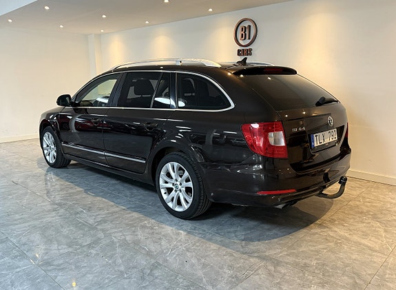 Skoda Superb 3 of 19