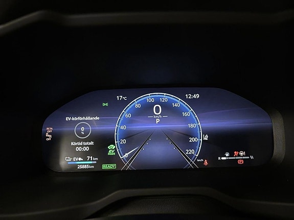 Toyota RAV4 Plug-in Hybrid 14 of 20