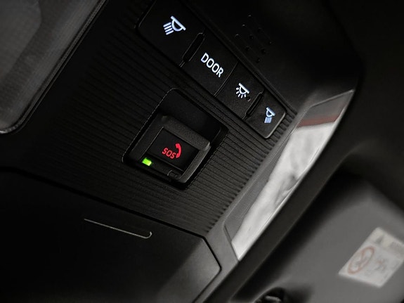 Toyota RAV4 Plug-in Hybrid 20 of 20