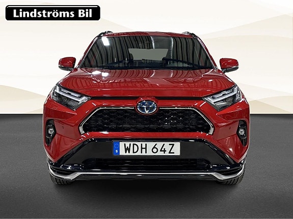 Toyota RAV4 Plug-in Hybrid 9 of 20