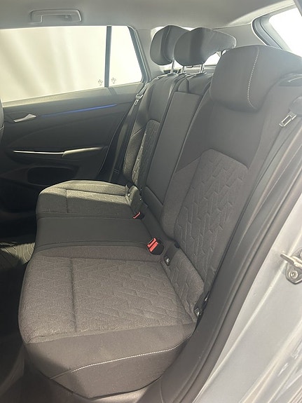 Volkswagen Golf I 9 of 18