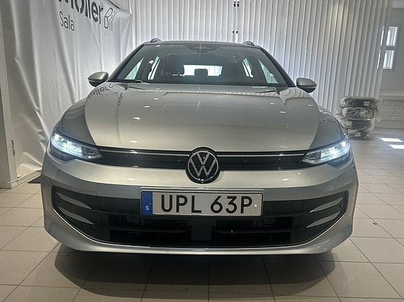 Volkswagen Golf I 2 of 18