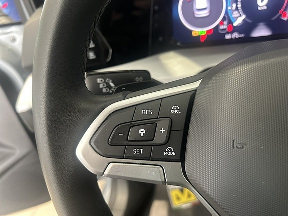 Volkswagen Golf I 18 of 18