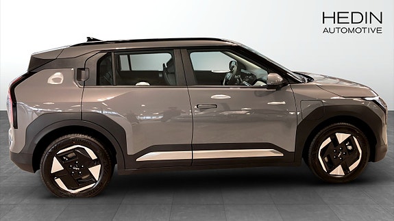 Kia EV3 6 of 11