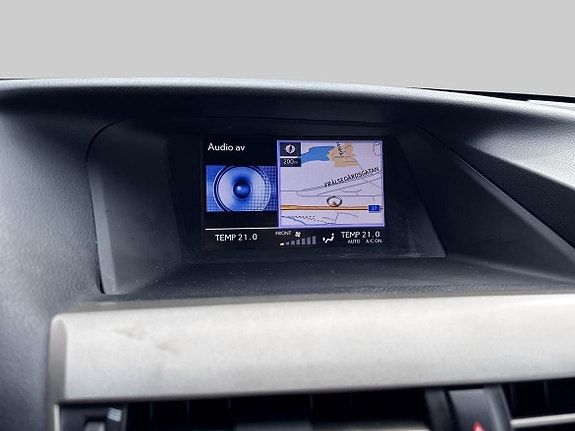 Lexus RX450h 13 of 14
