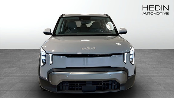 Kia EV2 8 of 11