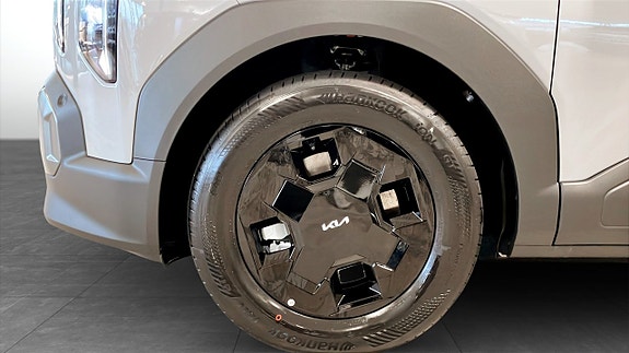Kia EV2 9 of 11