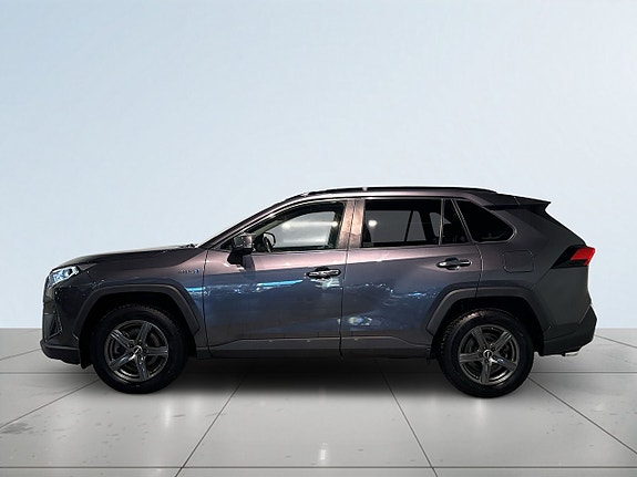 Toyota RAV4 4 of 22