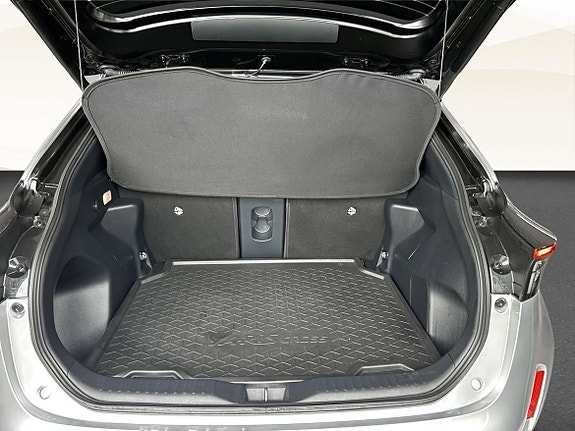Toyota Yaris Cross 13 of 19