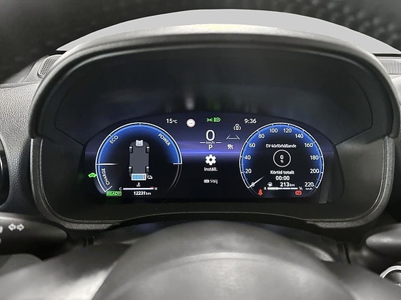 Toyota Yaris Cross 15 of 19