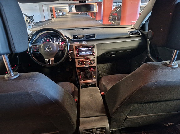 Volkswagen Passat 7 of 7