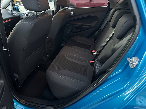 Ford Fiesta 8 of 11