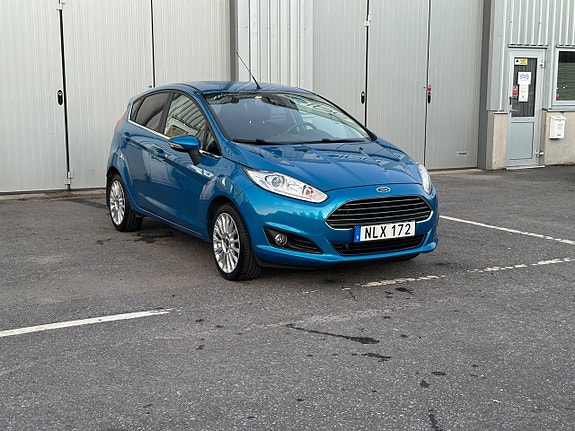 Ford Fiesta 2 of 11