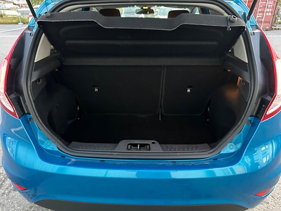Ford Fiesta 10 of 11