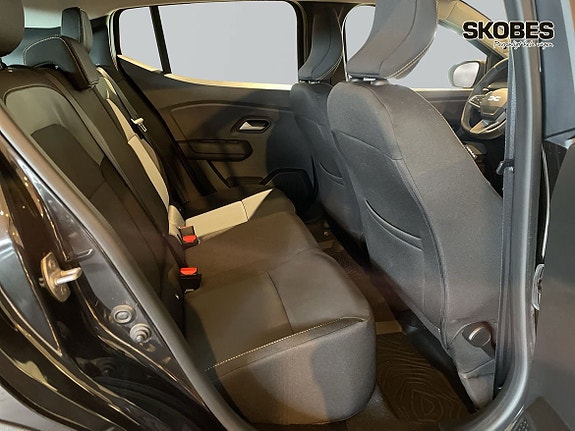 Dacia Sandero Stepway 10 of 19