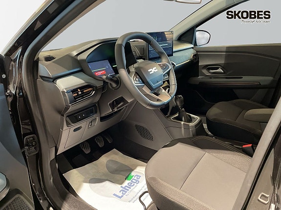 Dacia Sandero Stepway 8 of 19