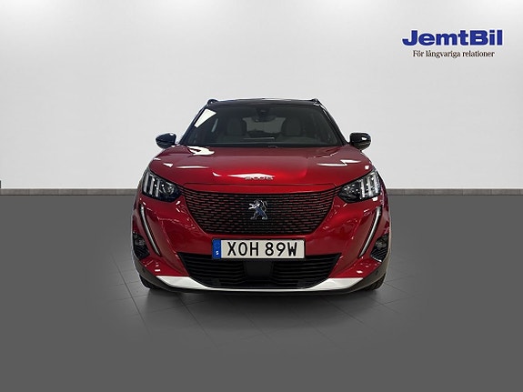 Peugeot e-2008 2 of 15