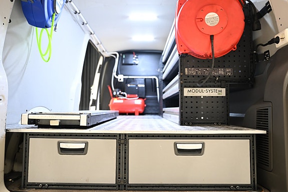Volkswagen Transporter 12 of 30