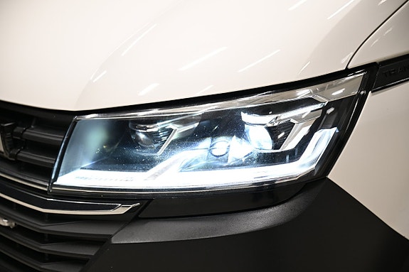 Volkswagen Transporter 6 of 30