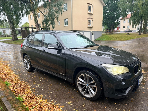 BMW X1 3 of 6