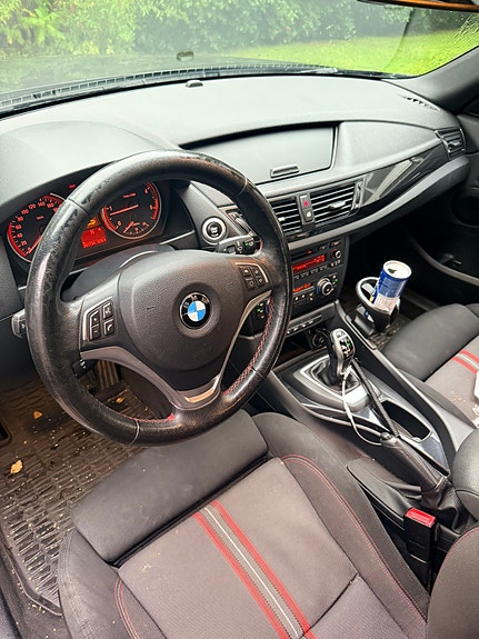 BMW X1 6 of 6