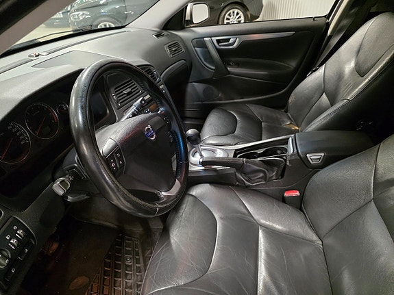 Volvo S60 6 of 10