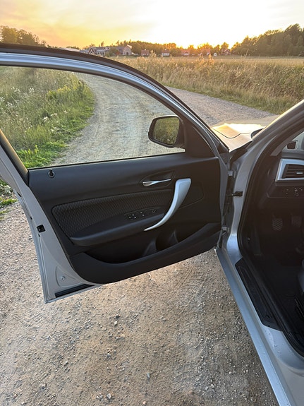 BMW 116d 9 of 19
