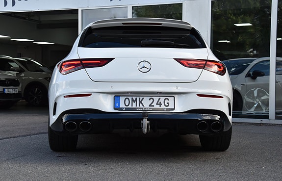 Mercedes-Benz CLA45 7 of 30