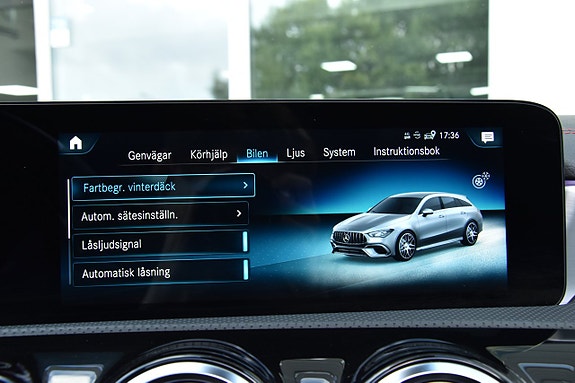 Mercedes-Benz CLA45 23 of 30