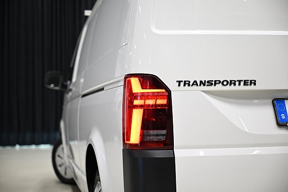 Volkswagen Transporter 20 of 30