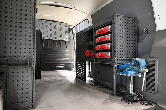 Volkswagen Transporter 12 of 30