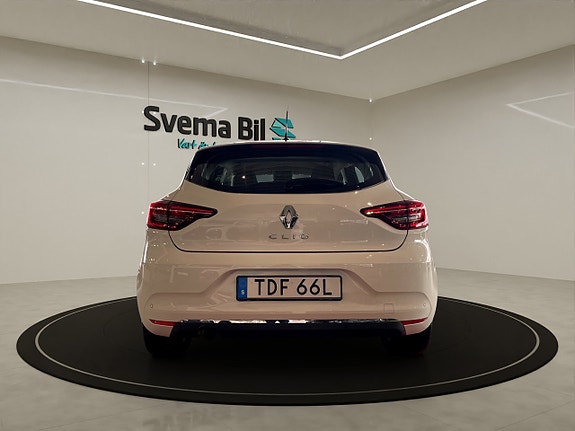 Renault Clio 6 of 13