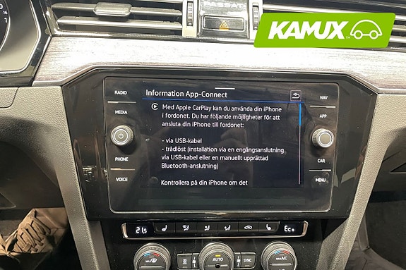 Volkswagen Passat 15 of 18