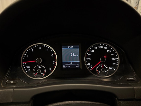 Volkswagen Tiguan 16 of 22