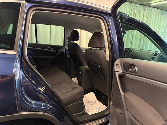 Volkswagen Tiguan 18 of 22