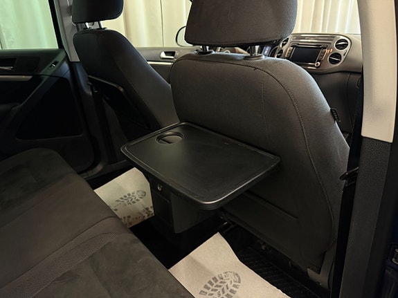 Volkswagen Tiguan 17 of 22