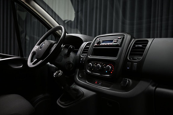Renault Trafic 30 of 30