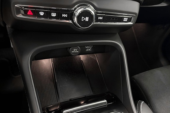 Volvo XC40 19 of 26