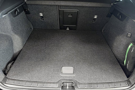 Volvo XC40 25 of 26