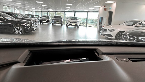 Nissan Ariya 21 of 25