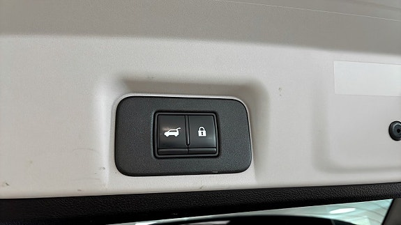 Nissan Ariya 23 of 25