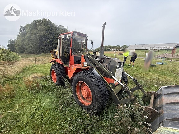 Huddig 760 med Kran 7 of 27
