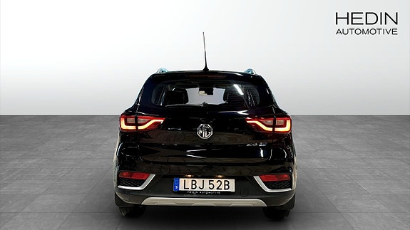MG ZS EV 7 of 13