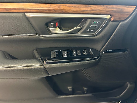 Honda CR-V 17 of 17
