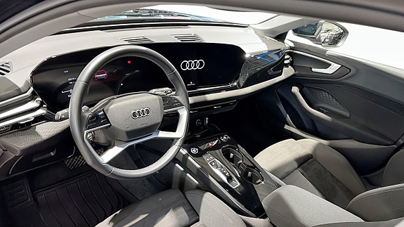 Audi A5 7 of 16