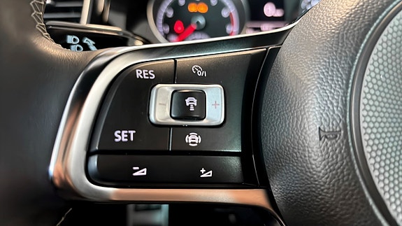 Volkswagen Golf I 18 of 19
