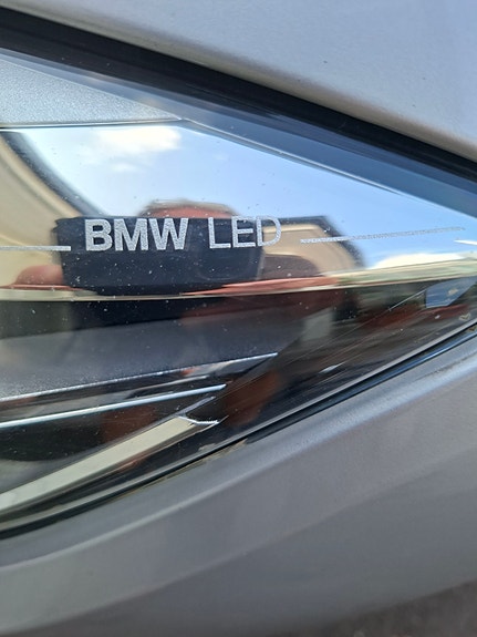 BMW 320d 6 of 12