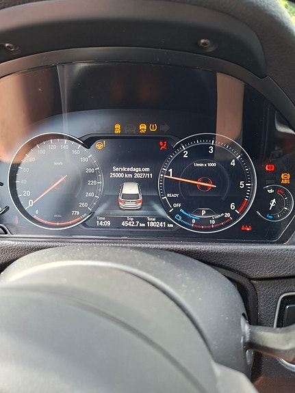 BMW 320d 12 of 12