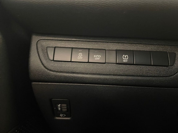 Peugeot 208 20 of 23